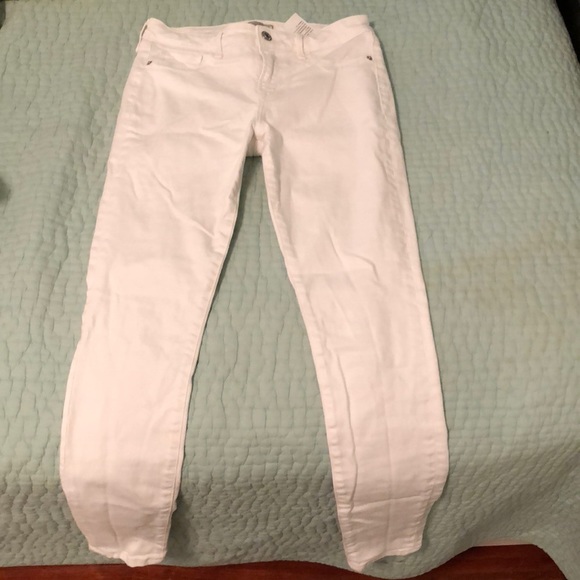 Abercrombie & Fitch Denim - ABERCROMBIE AND FITCH WHITE SKINNY